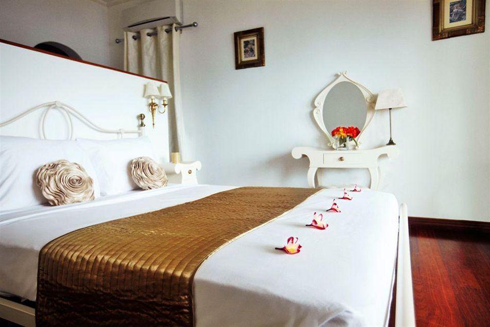 Petit Amour Villa Glacis  Екстер'єр фото