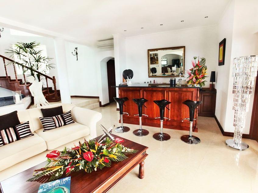 Petit Amour Villa Glacis  Екстер'єр фото
